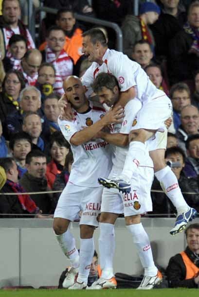 El portugués Nunes igualó provisionalmente el partido para el Mallorca. Había ambiente de sorpresa.