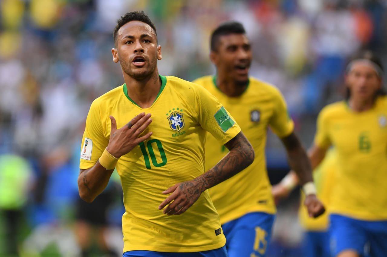 NEYMAR:
<br>La figura del partido con un gol al minuto 50, y una asistencia al minuto 87. Manejó el ritmo del partido en el segundo tiempo con y sin el balón. Puede llevar a Brasil hacia su sexta copa.
