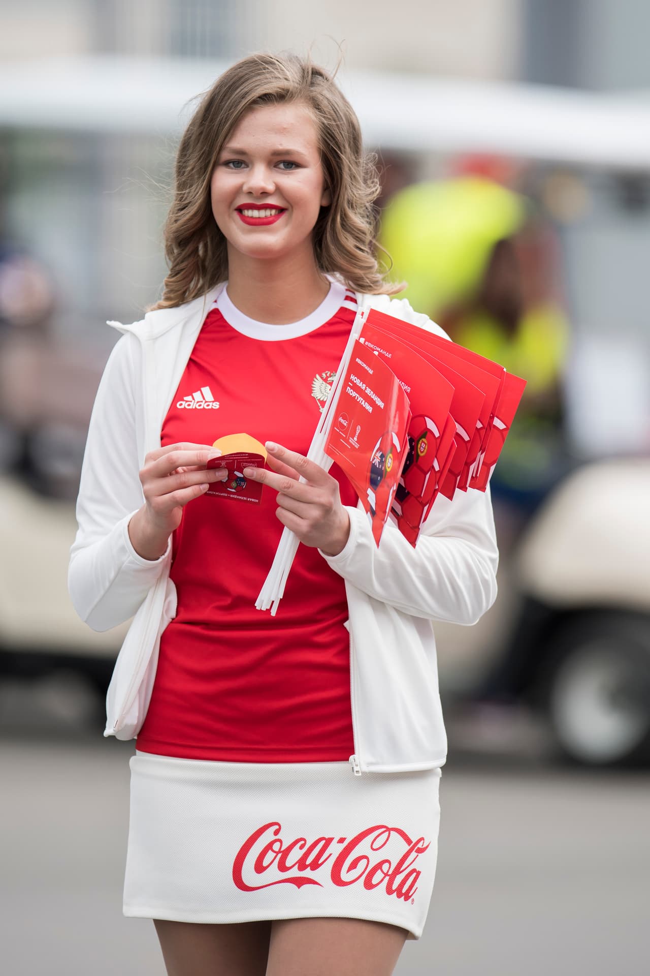 Las marcas patrocinadoras no perdieron su oportunidad y buscaron entregarle a todos un recuerdo y una sonrisa.