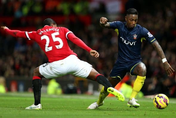 Por su parte Valencia estuvo más en labores defensivas que ofensivas cubriendo a sus rivales.