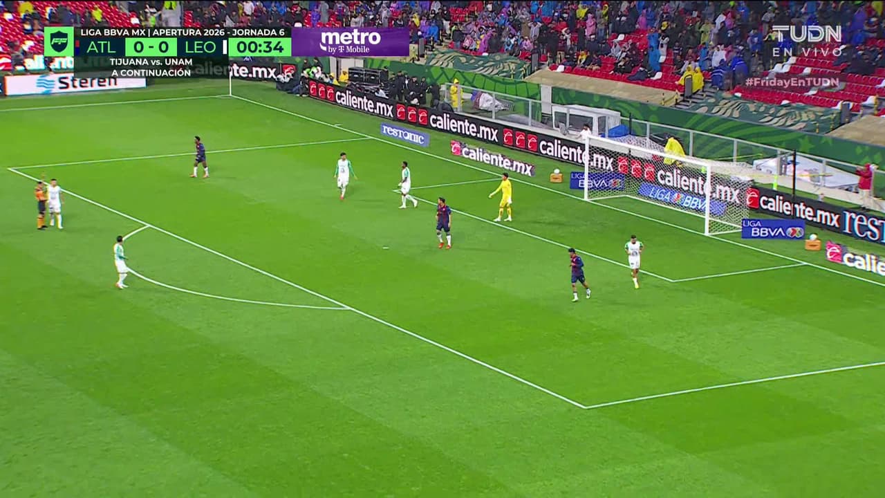 ¡La primera del partido! Inicia con todo el duelo en el Banorte
