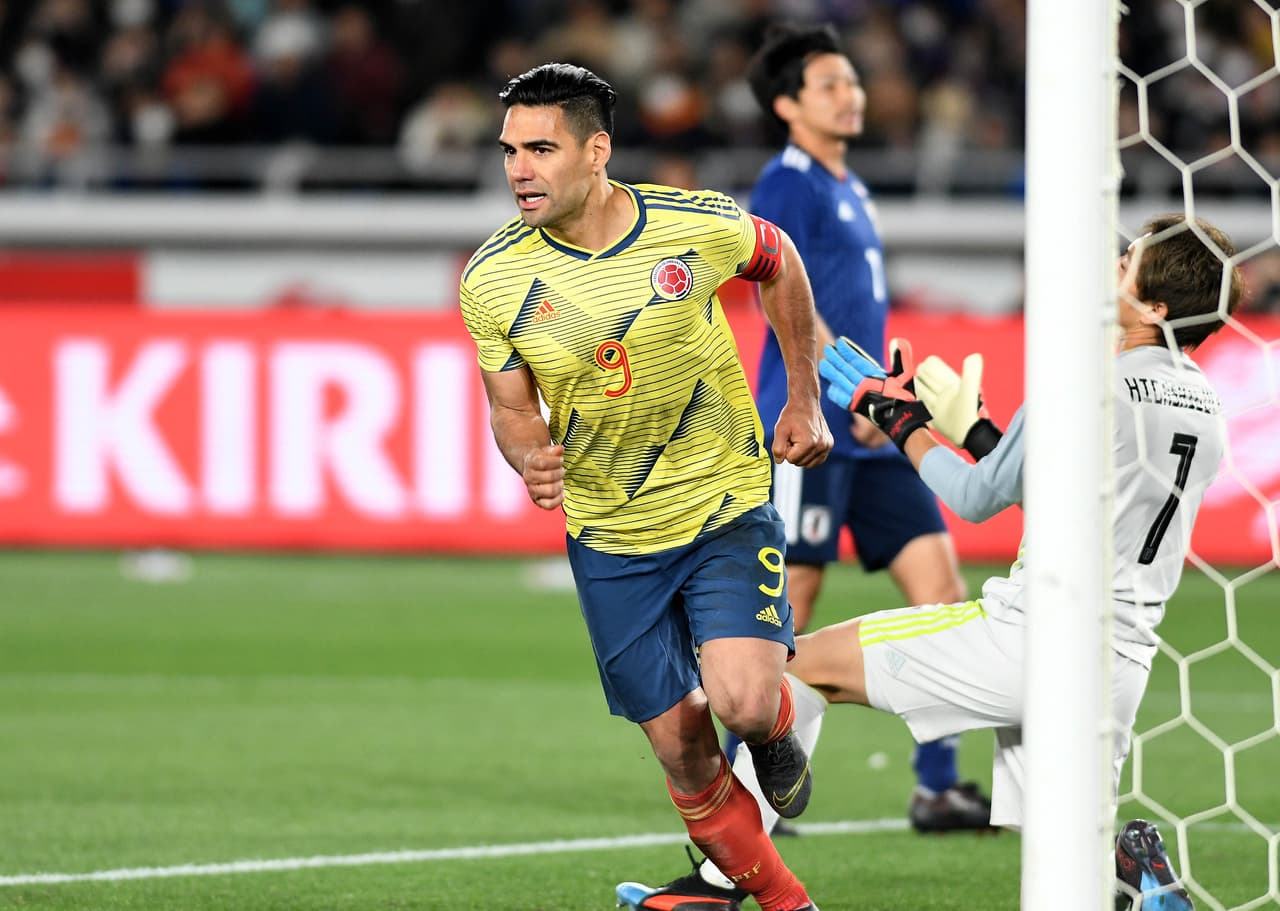 Con el gol de Falcao, al minuto 64, todo el plantel de la selección Colombia se unió en el propósito de enviarle un mensaje a Quintero.