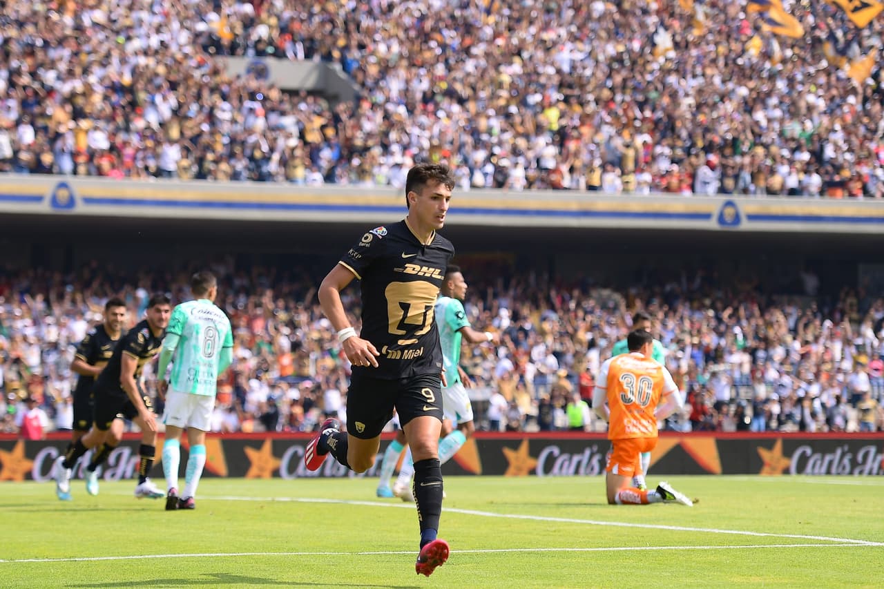 Pumas logró su segundo triunfo del Clausura 2023 con una gran goleada ante León por 4-1, con doblete incluido de Juan Dinenno por la Jornada 3 de la Liga MX.