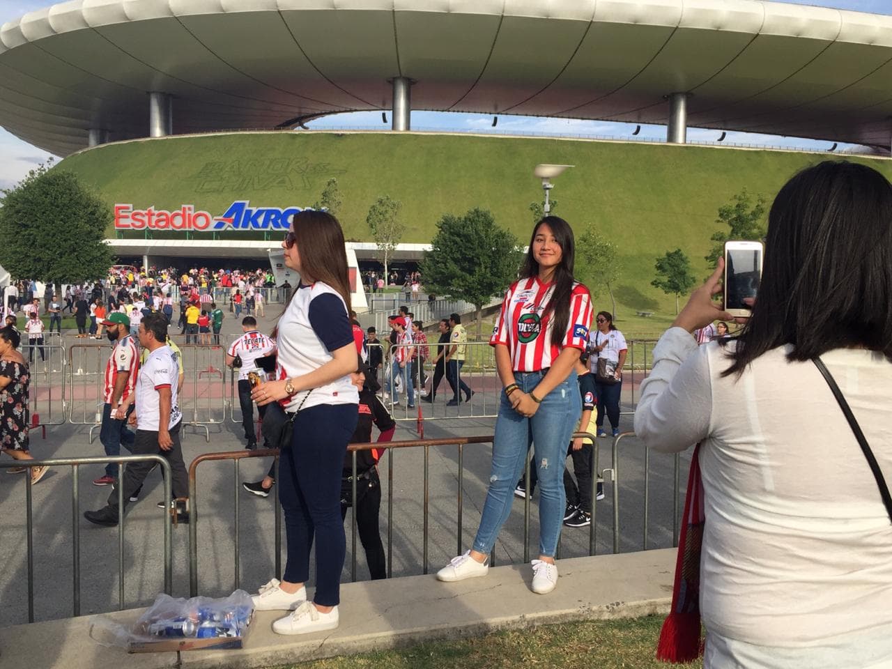 Los fanáticos de Chivas y América se alistan para el Clásico Nacional en la Jornada 11 del Clausura 2019 de la Liga MX.