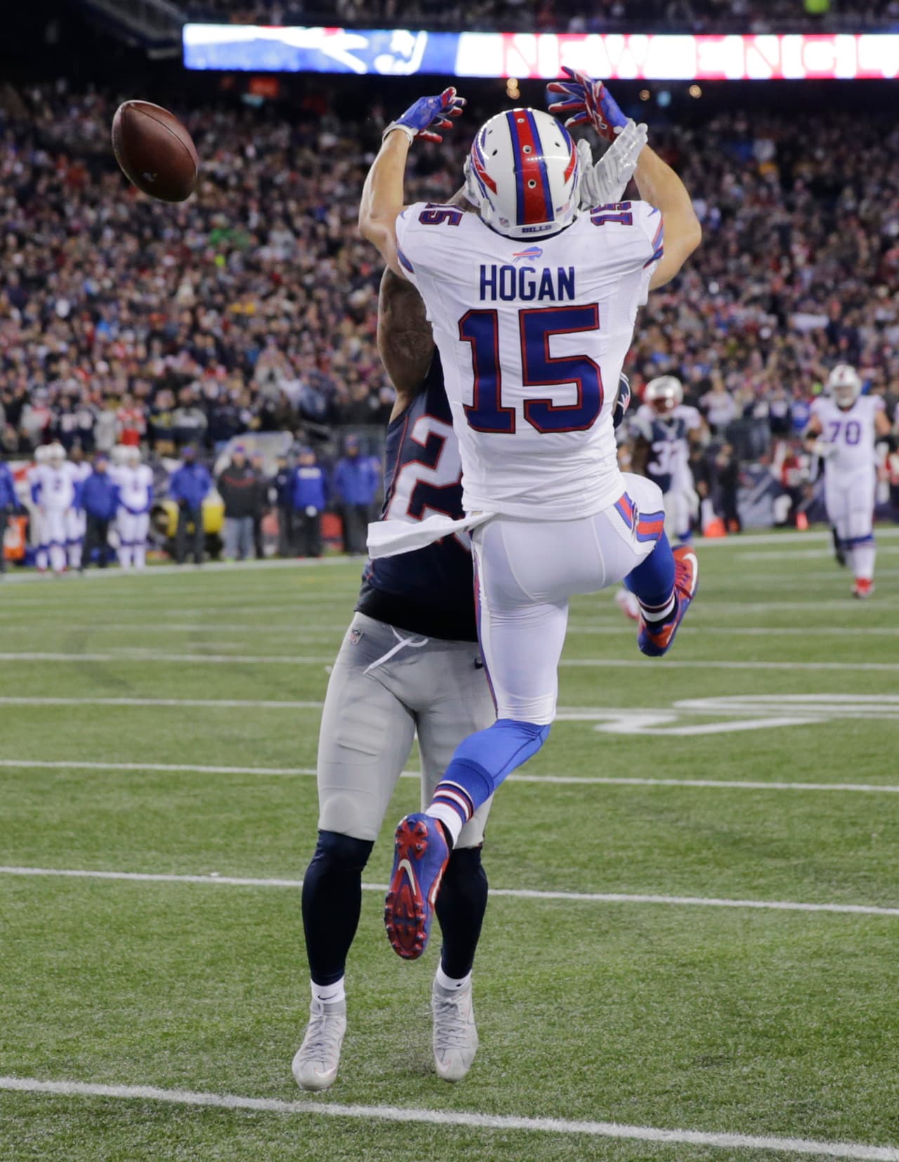 Bills no pudo realizar la hazaña de quitarle el invicto a los Patriots y el juego acabó 20-13. Aquí las mejores tomas del partido.