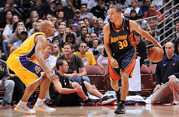 En 2008 llegó a la NBA el jugador más representativo de la historia reciente de los Warriors y el artífice de tres títulos, ni más ni menos que Stephen Curry.
