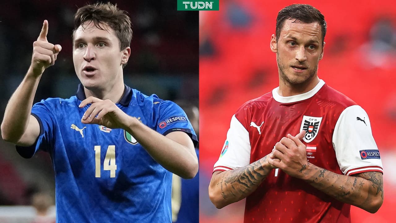 Federico Chiesa de Italia y Marko Arnautovic de la selección de Austria