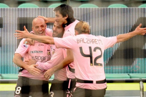 Giulio Migliaccio y Massimo Maccarone completaron el 3-0 definitivo.