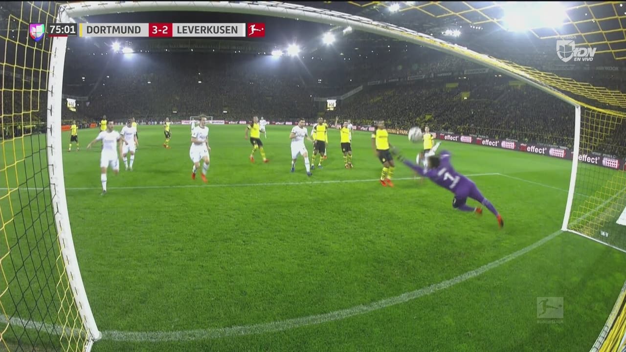 Jonathan Tah abre la esperanza del Leverkusen a través de un letal de cabezazo