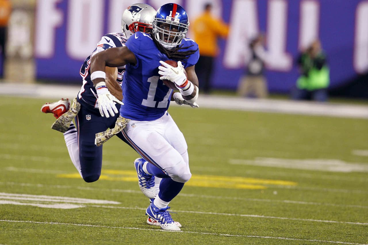 Faltaban 2 minutos con 6 segundos cuando Eli Manning encuentra a Dwayne Harris que si bien atrapó el pase y ganó 18 yardas para el 1o. y gol, se salió del terreno de juego y le ahorró un tiempo fuera a los Patriots. Al final los Giants solo sacaron 3 puntos y la ventaja momentánea.