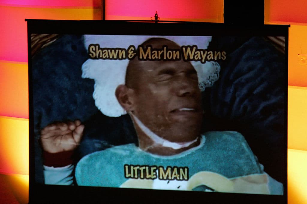 Por supuesto que en muy raras ocasiones los ‘galardonados’ recogen su reconocimiento.