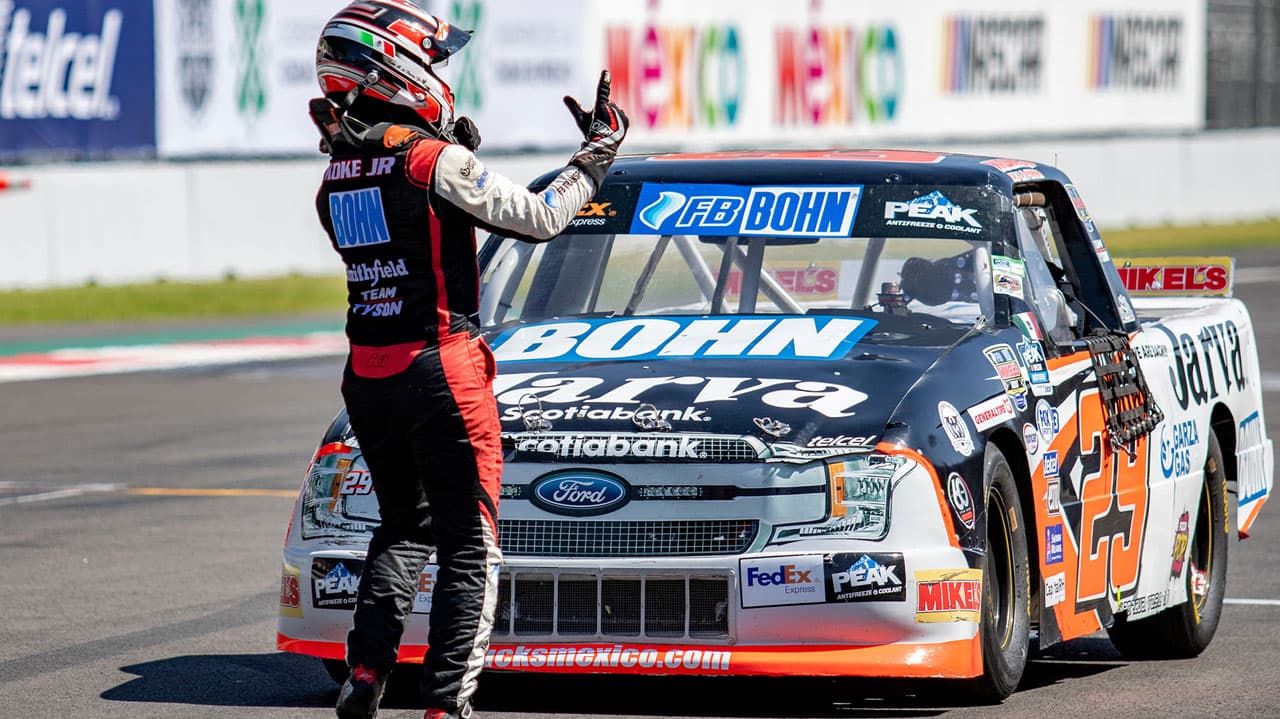 Jorge de la Parra se convirtió en campeón de las 'Trucks' en el campeonato de la NASCAR México Series, en la última fecha del calendario, celebrada en el Autódromo Hermanos Rodríguez de la Ciudad de México