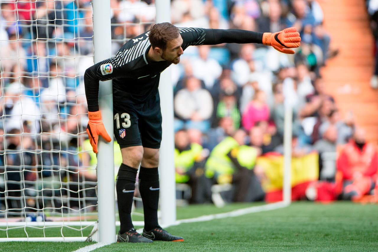 El portero Jan Oblak, del Atlético de Madrid, podría cambiar de aires la próxima temporada. El Paris Saint-Germain está encabezando la lista de interesados.