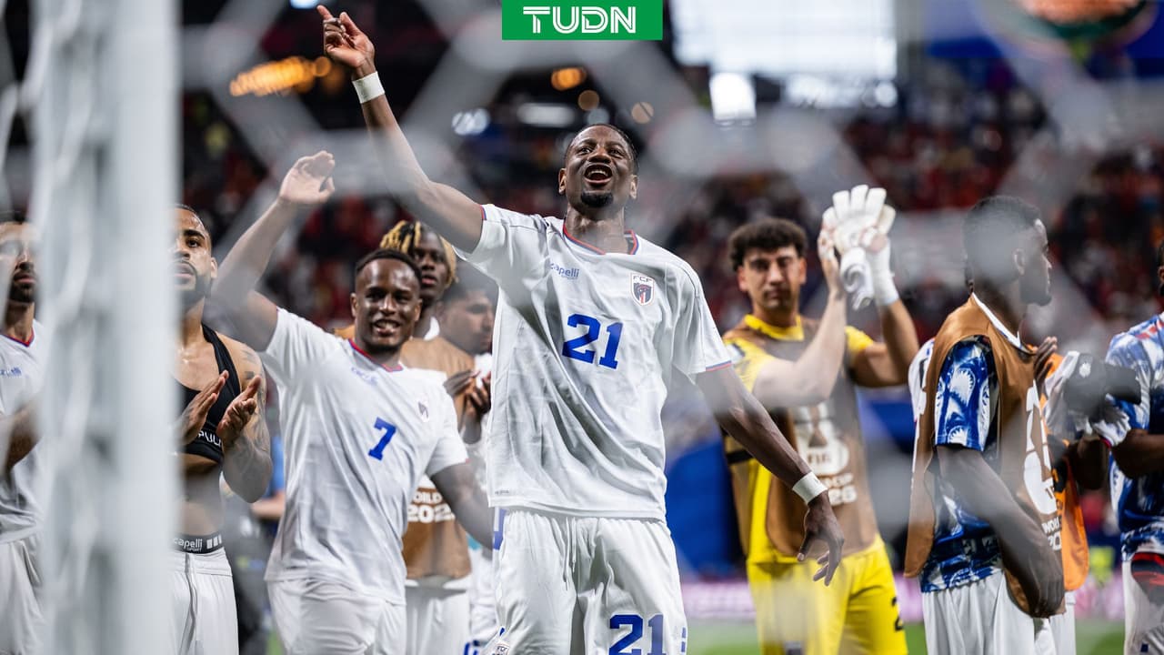 Aficionados de Cabo Verde festejan como victoria el empate contra España