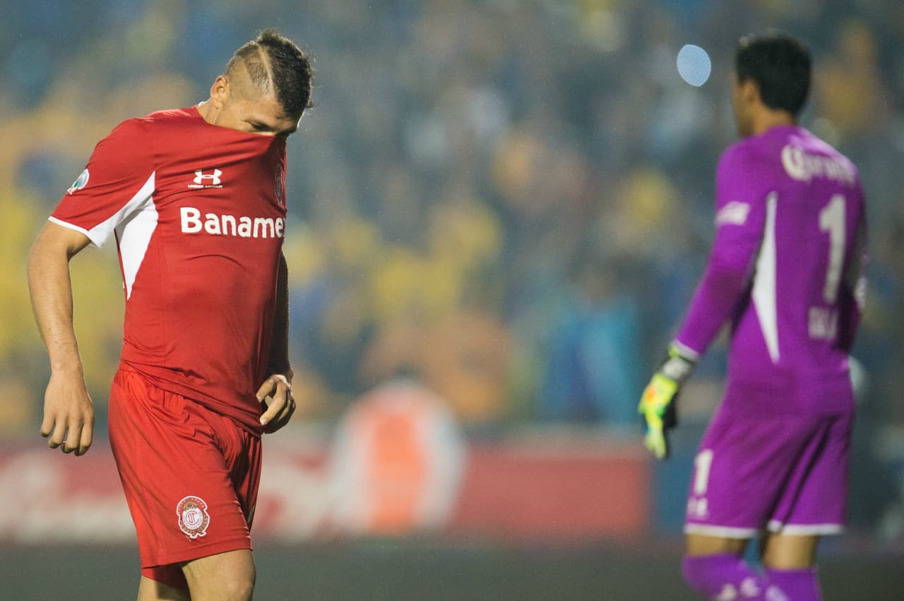 En esa ocasión la posición en la tabla beneficiaría a los Tigres quienes avanzarían a la final del Apertura 2014.