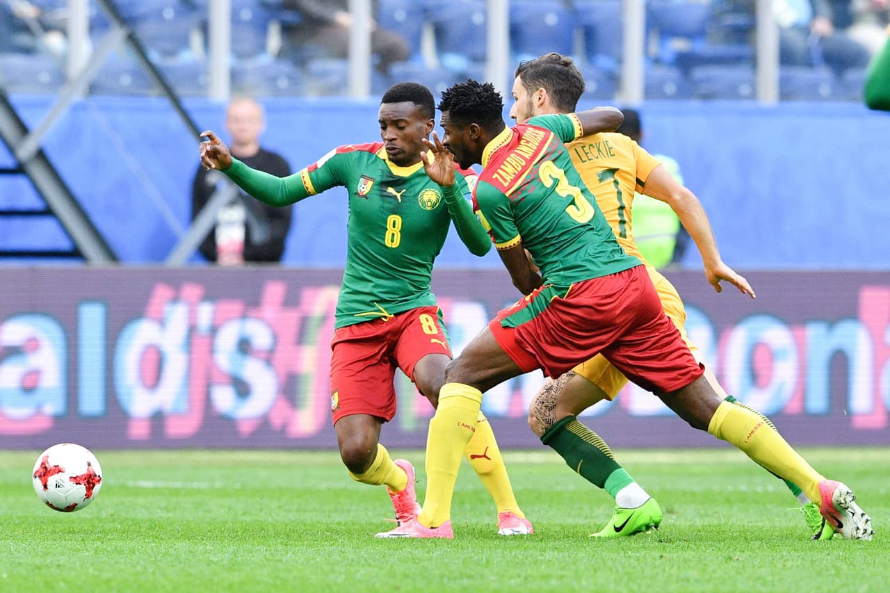 Camerún fue muy compacto en el primer tiempo, con una defensa sincronizada que luego le permitía atacar repetidamente.