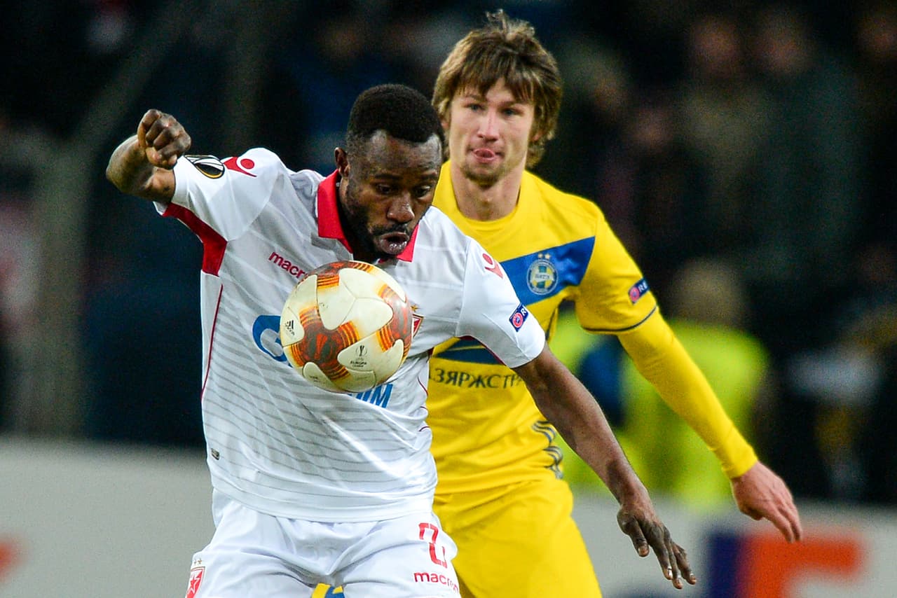 BATE Borisov 0-0 Estrella Roja: un empate que dejó con posibilidades de avanzar a los equipos, así como al Colonia. Los serbios y los alemanes jugarán en la última jornada por el cupo, aunque si el BATE le gana al Arsenal y ellos empatan, serán los bielorrusos los que clasifiquen.