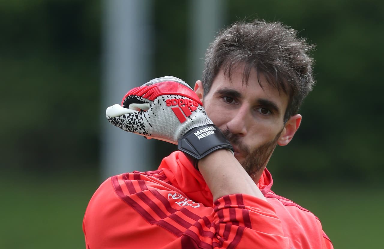 El fin de semana el Bayern Múnich tendrá que enfrentar al Eintracht Frankfurt en la última jornada de la Bundesliga con el título en juego. El empate le bastará para quedarse con su séptima corona consecutiva sin importar el resultado del Borussia Dortmund. Manuel Neuer y James Rodríguez son bajas para Niko Kovac.