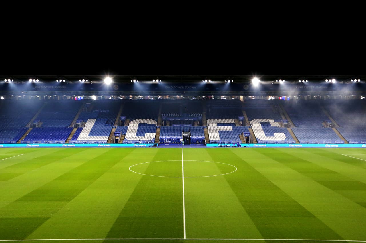 Liverpool extiende distancia de 13 puntos sobre Leicester en la Premier League. Goles de Firmino (31’ y 74’), James Milner (71’) y Trent-Alexander Arnold (78’) marcaron para los Reds.