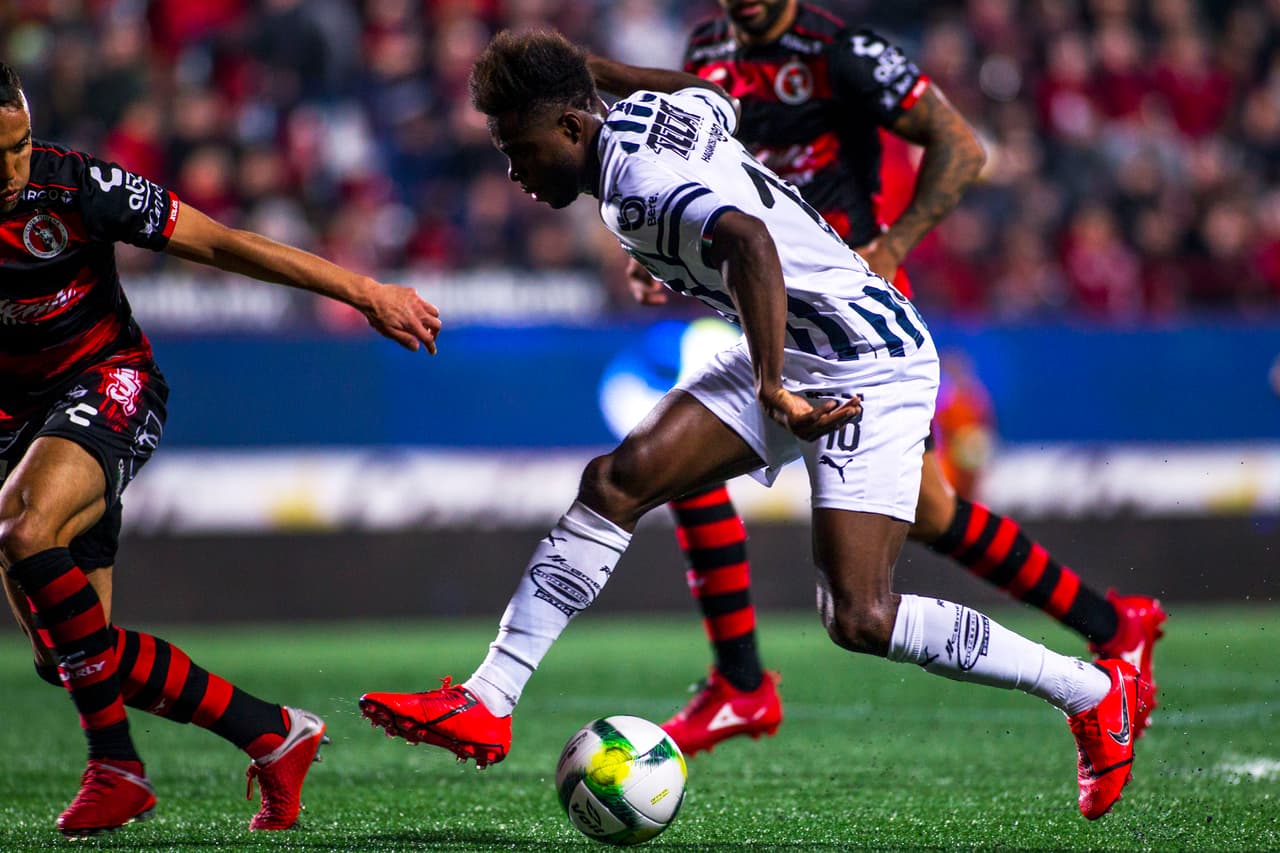 Monterrey se mostró insistente, logró el control del balón y encimó al rival en busca del empate pero no lo consiguieron ante una muralla fronteriza.