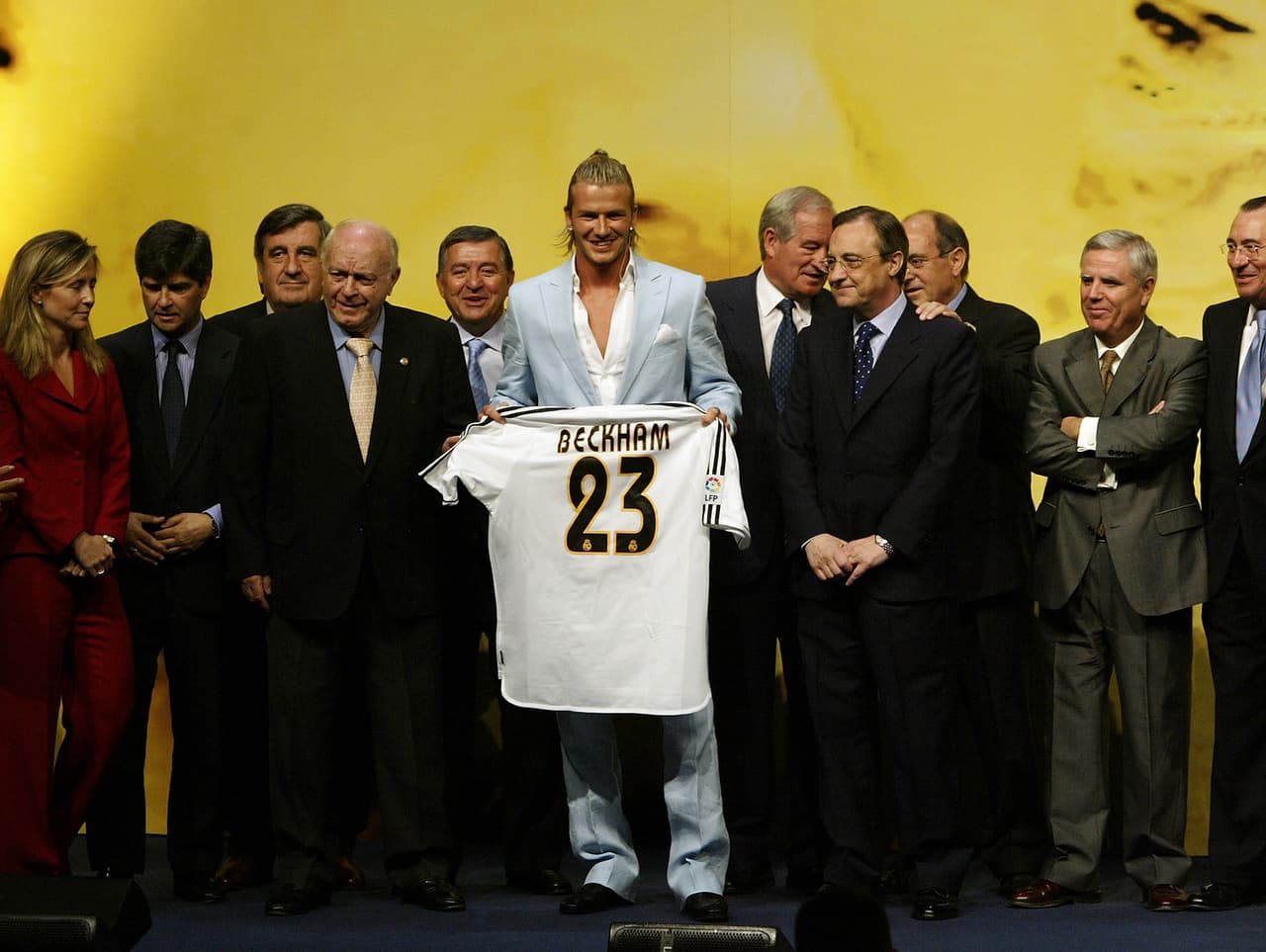 La presentación de David Beckham, el ahora dueño del Inter Miami, el 2 de julio de 2003 en Madrid.