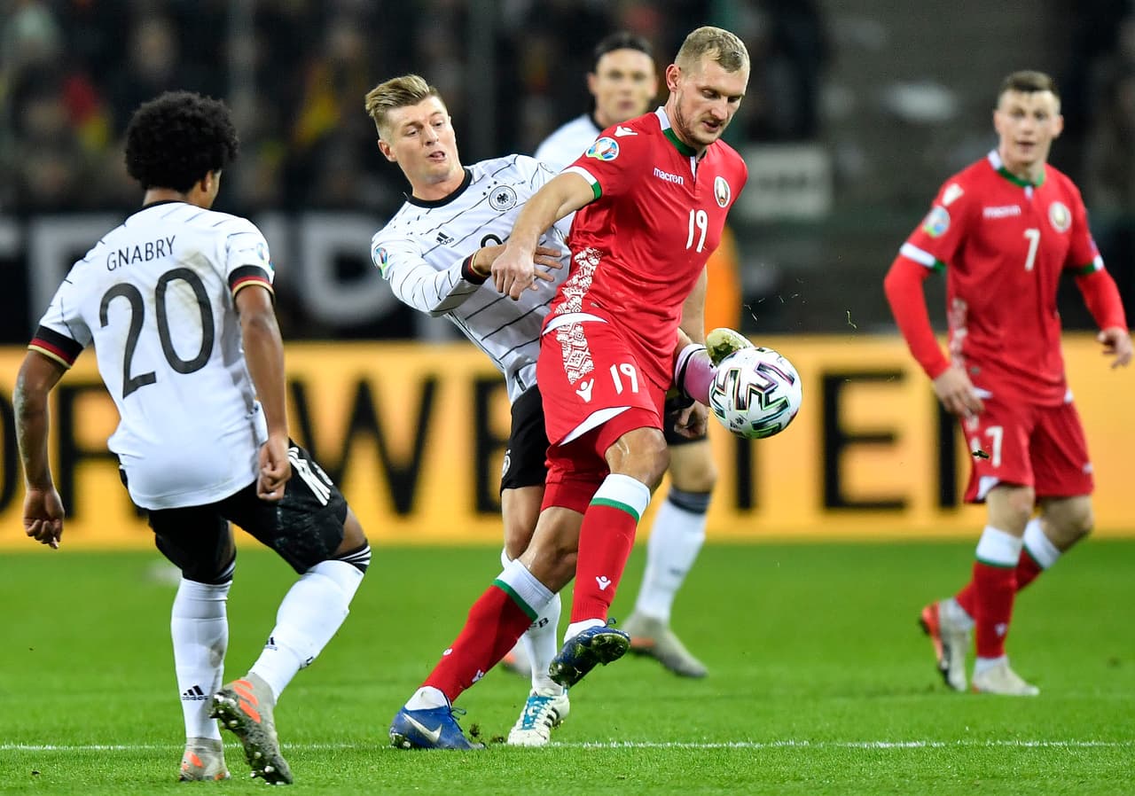 Con goles de Matthias Ginter (41), Leon Goretzka (49) y Toni Kroos (55, 83), Alemania golea y consigue su boleto a la Euro 2020.