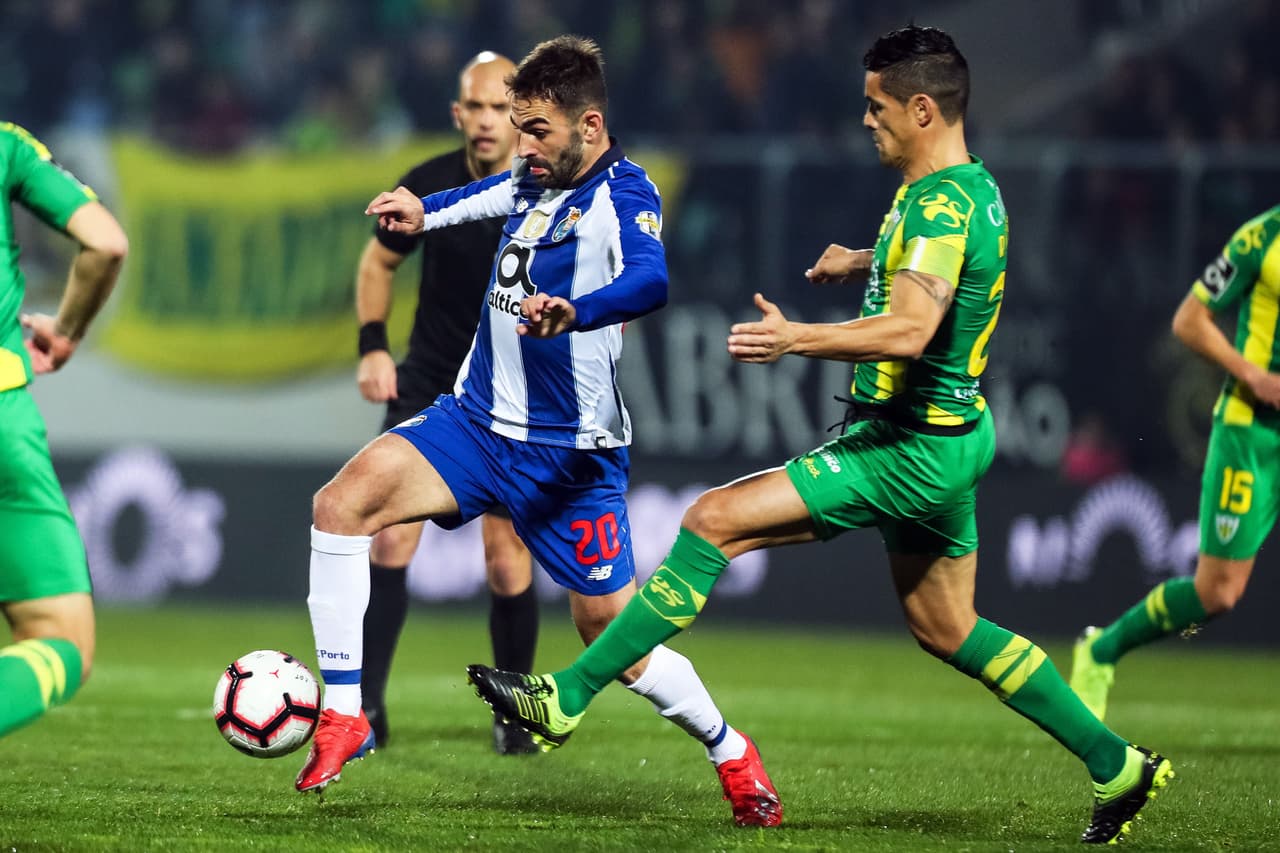 En el Estadio Joao Cardoso de Tondela se disputó el duelo por la Jornada 23 de la Liga de Portugal.