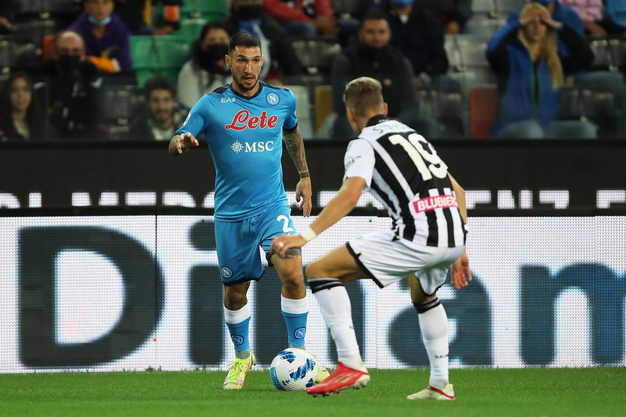 El Napoli golea al Udinese 4-0 al cierre de la cuarta jornada en la Serie A. Las anotaciones de la escuadra dirigida por Spalleti fueron por Victor Osimhen, Amir Rrahmani, Kalidou Koulibaly y el mexicano Hirving Lozano, quien ingresó al minuto 71' del encuentro.