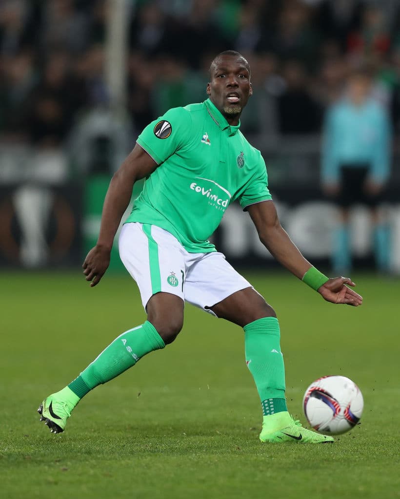 Florentin Pogba, el hermano de Paul Pogba, terminó su contrato con el Genclerbirligi turco y busca seguir su carrera. Juega como defensa y tiene 27 años.