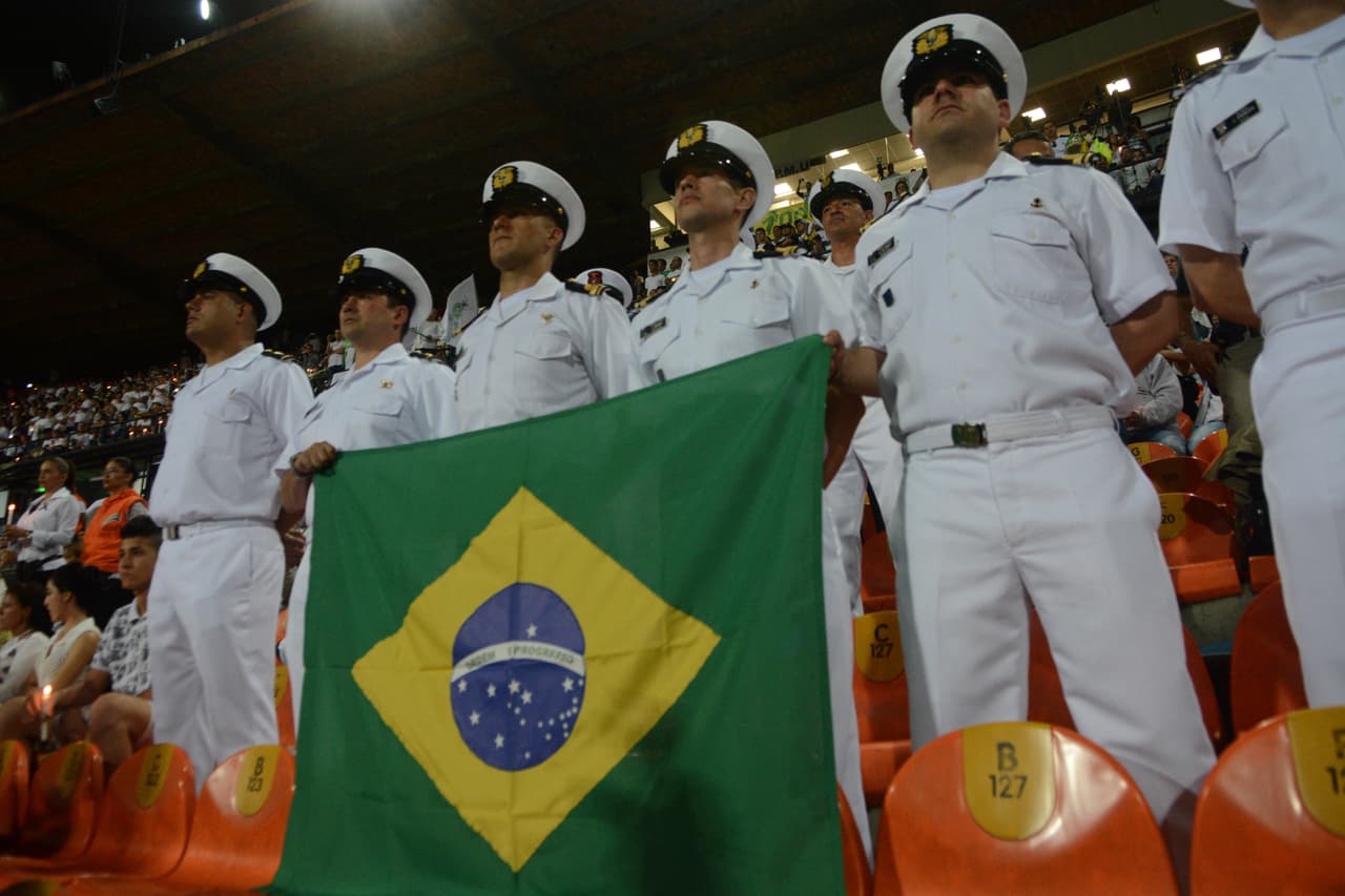 Brasil tuvo un especial acogida en Colombia. Los respetos a los visitantes en medio de la situación se hicieron notar durante la ceremonia.