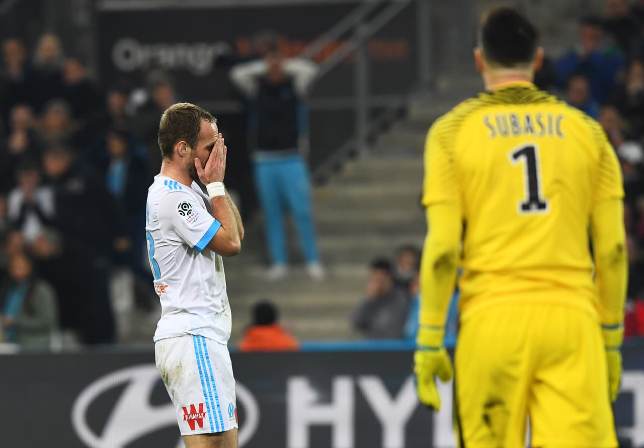 Ambos con uno más que el Mónaco, cuarto en la tabla y todos muy lejos, once y doce puntos respectivamente, del líder, el PSG.