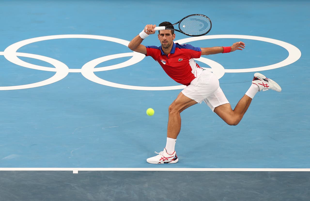 Djokovic avanza en Juegos Olímpicos y va por el Golden Slam