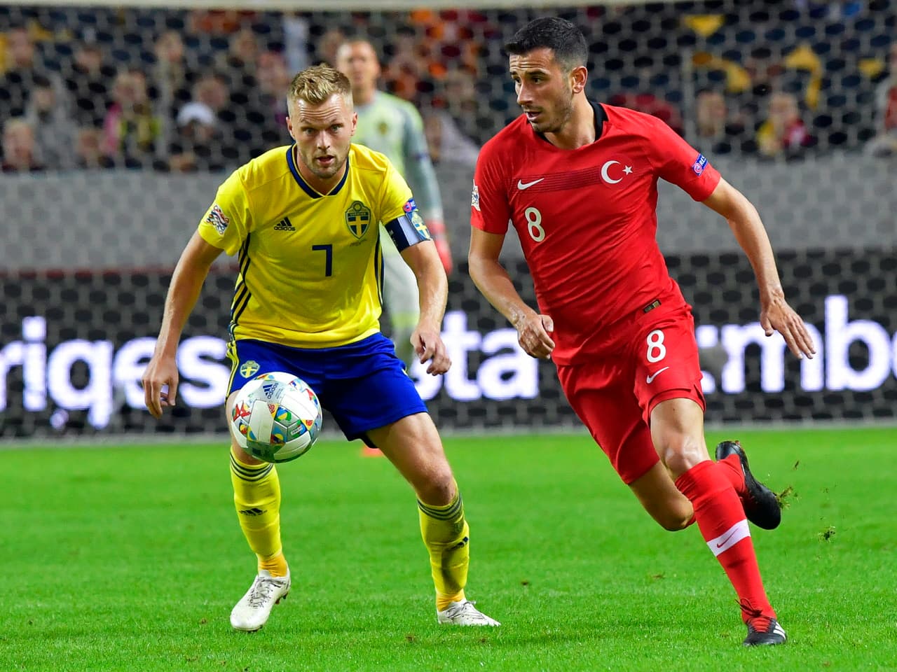 Luego de caer en casa 2-1 ante Rusia, Turquía estaba obligada a sacar un buen resultado de su visita a Estocolmo. Mientras que Suecia estaba debutando en la nueva competición europea.