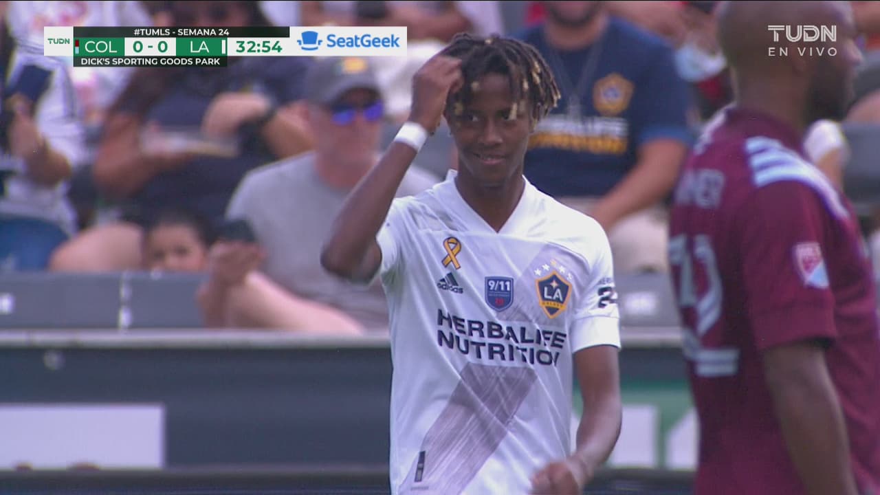 ¡Atajadón! William Yarbrough le gana el mano a mano a Kévin Cabral