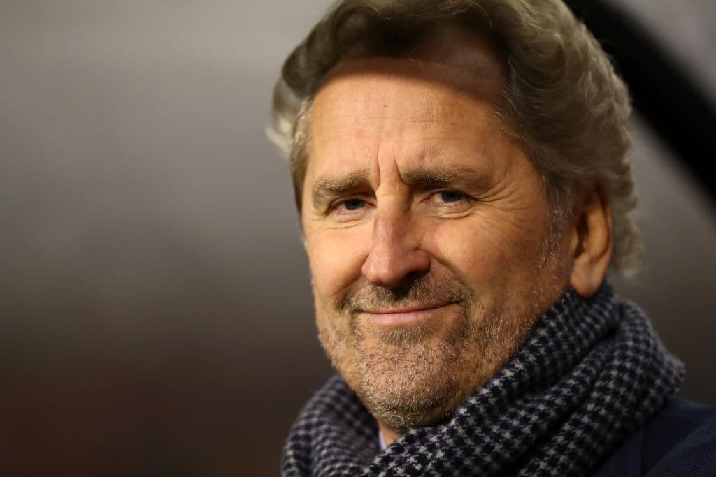 El sueco Erik Hamrén, recientemenete nombrado como seleccionador islandés mantenía una sonrisa de esperanza para el equipo nórdico que ha tenido una mala participación en el torneo.