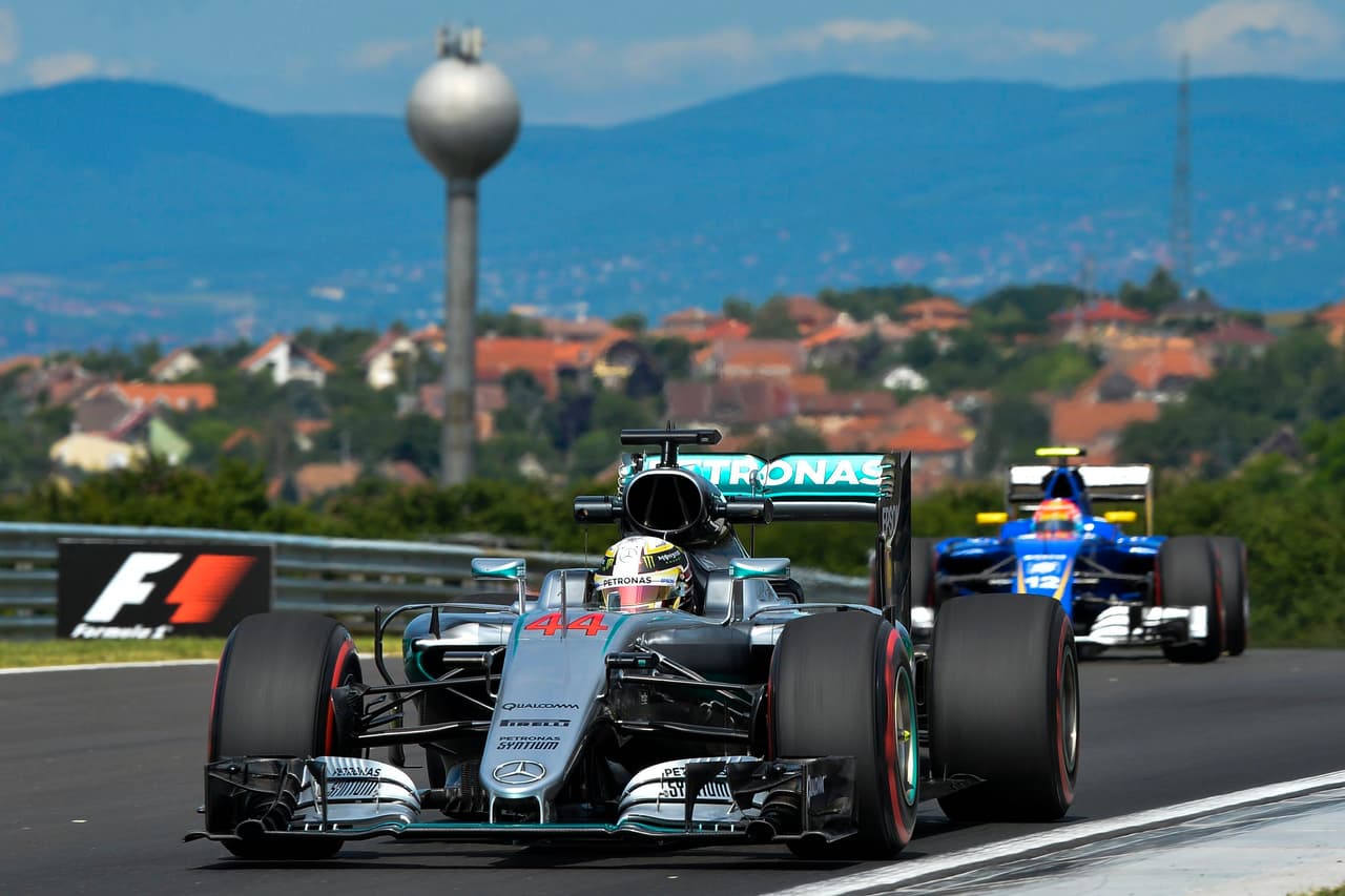 <b>Gran Premio de Hungría (19 de julio)</b>
<br>Circuito de Hungaroring en Mogyorod.