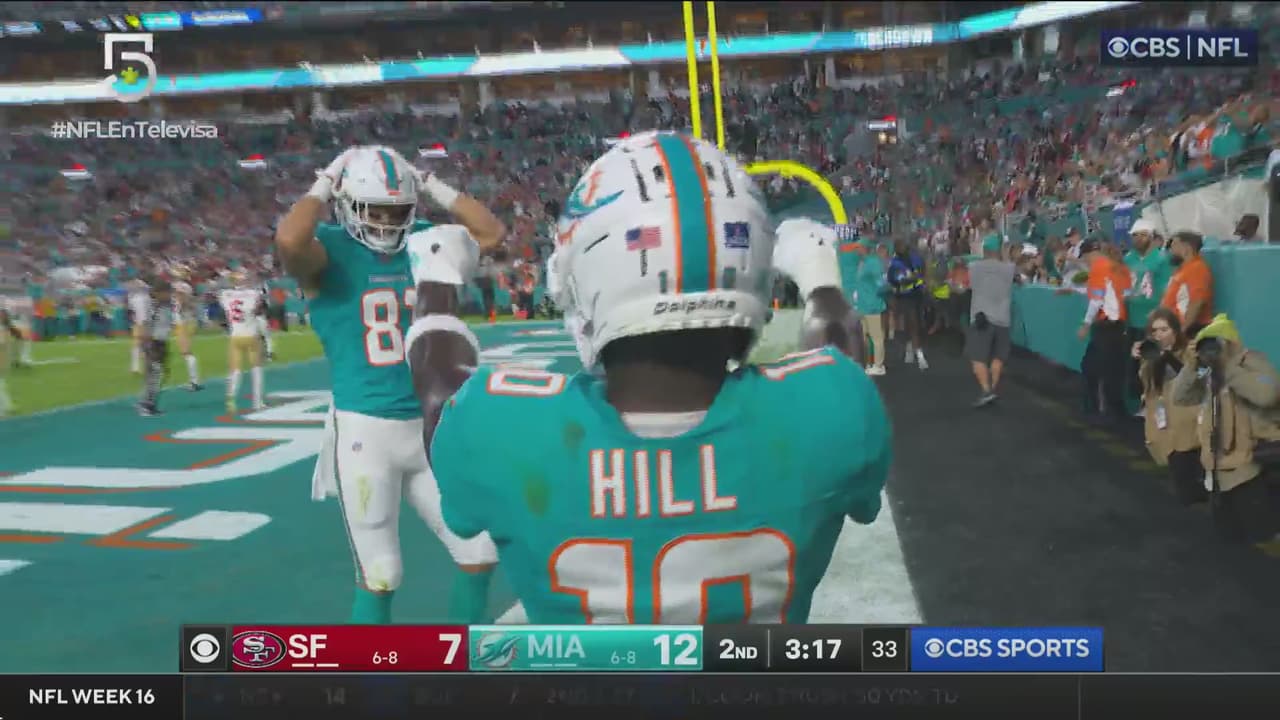 ¡TD Dolphins! Tua conecta con Hill en la zona de anotación