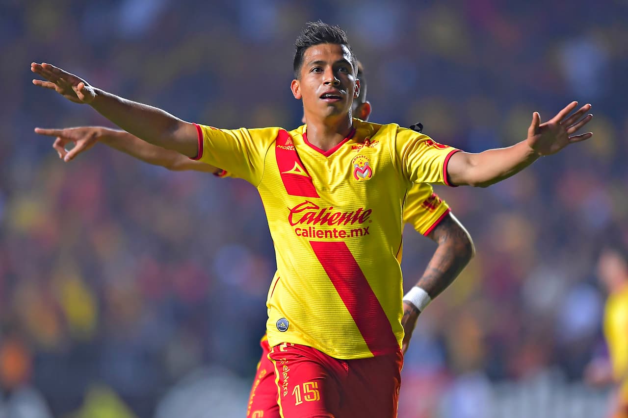 Ángel Sepúlveda buscará tener un torneo muy productivo con Morelia. El mexicano competirá con Raúl Ruídíaz el liderato de goleo en el equipo.