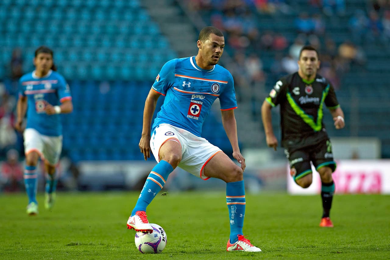 Lucas Silva: El volante naturalizado perdió el olfato goleador que lo caracterizaba en campañas pasadas con Monterrey y Cruz Azul. Sus desbordes pasaron de ser letales y de peligro a cotidianos y predecibles. Lo más destacado del sudamericano fue la pequeña racha goleadora que tuvo con los celestes.