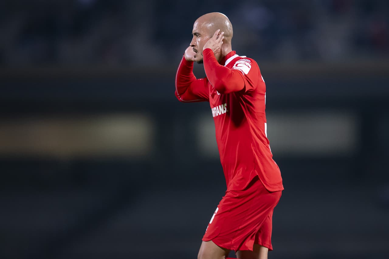 Pumas UNAM empata ante Deportivo Toluca en el Estadio de Ciudad Universitaria dentro de la Copa Sky y con los goles de Carlos González y Juan Dinenno se anota por primera vez en el torneo de pretemporada.