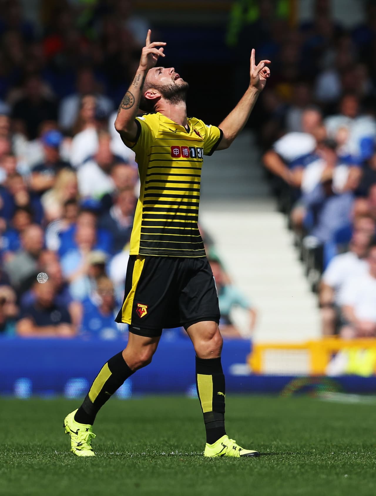 El jugador mexicano dejaría la Premier League