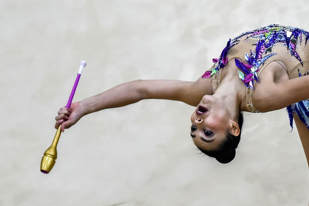 La mexicana Rut Castillo ganó en la prueba de clavas de la gimnasia rítmica, para el centésimo oro de México en los Juegos Centroamericanos y del Caribe. Con 27 años, su carrera ha dado varios giros.