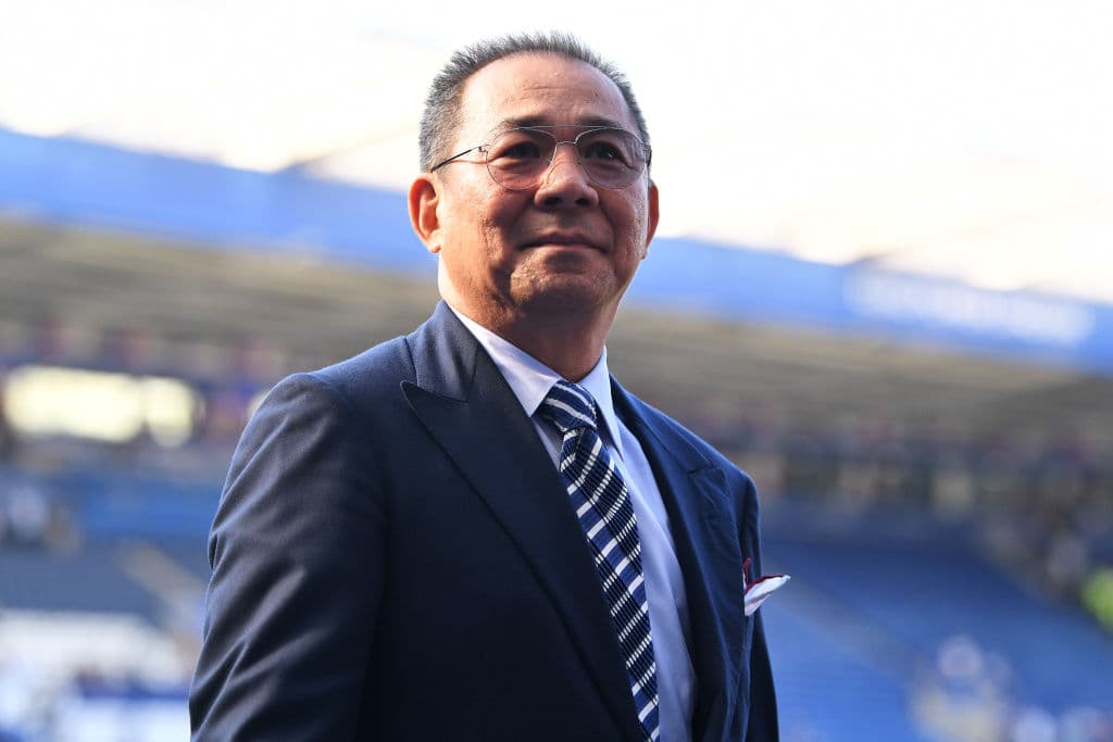 El sábado anterior Vichai Srivaddhanaprabha, dueño del club de la Premier League y cuatro personas más fallecieron en un accidente de helicóptero.