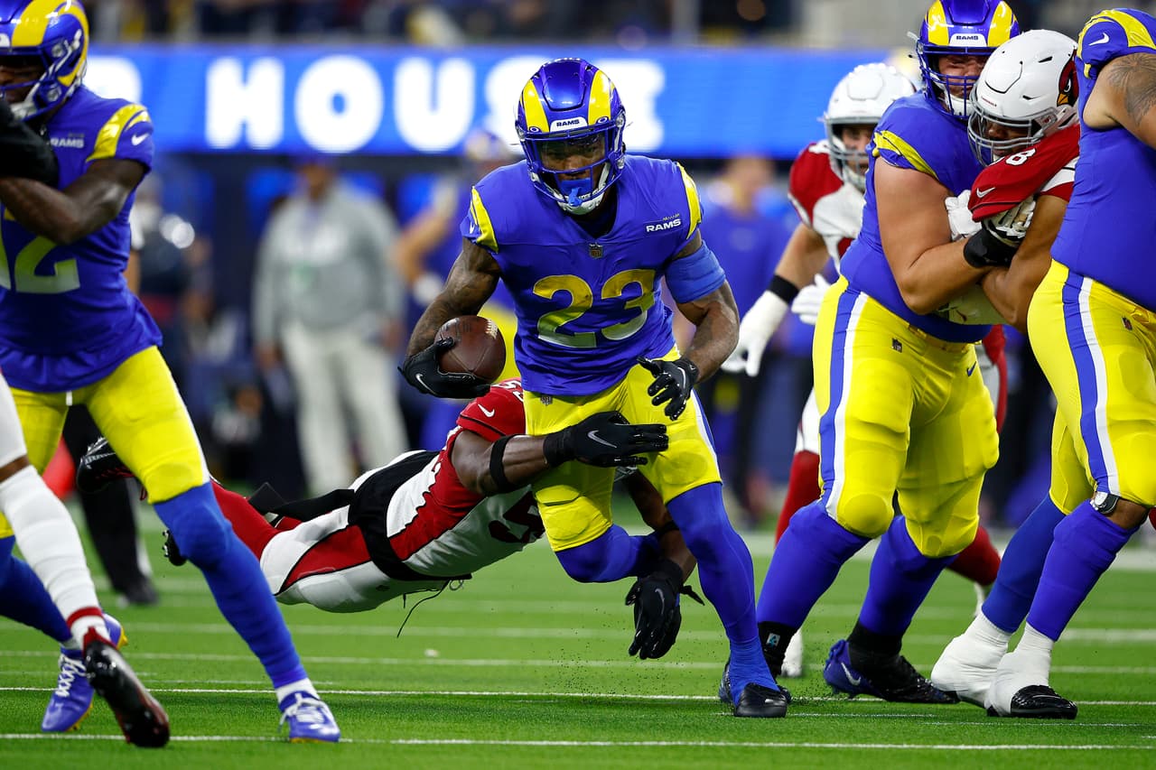 Los Ageles Rams fueron muy superiores a Arizona Cardinals en el último juego de la ronda de los comodines y avanzaron a la Ronda Divisional, donde se medirán a Tampa Bay Buccaneers.