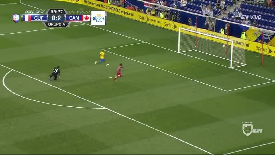 Goooolll!! Alphonso Davies mete el balón y marca para Canada