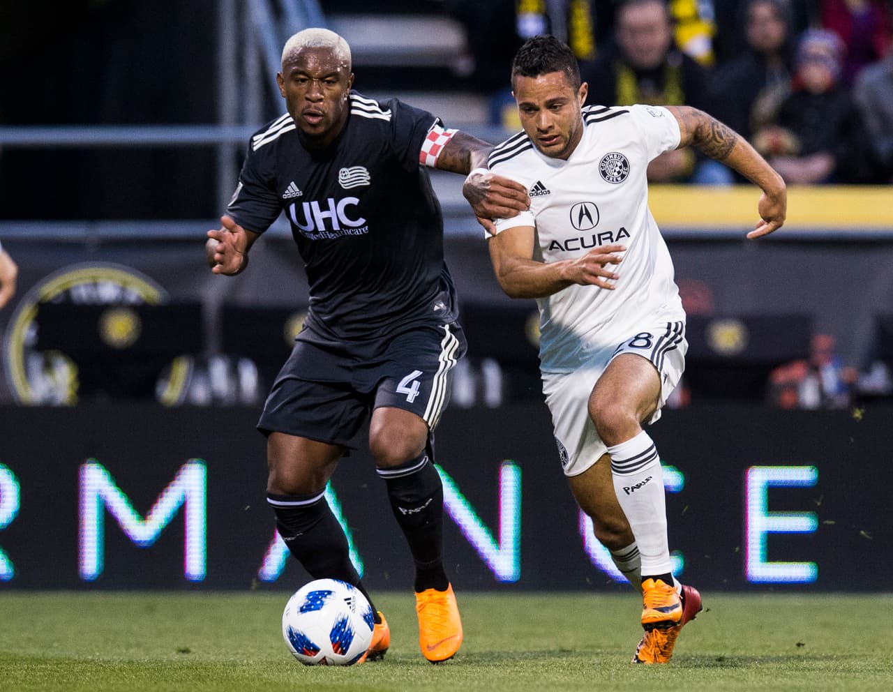 Claude Dielna fue una pared en el empate 2-2 entre dos de los mejores equipos de la Conferencia Este: New England Revolution y Columbus Crew SC. (USA Today Images)