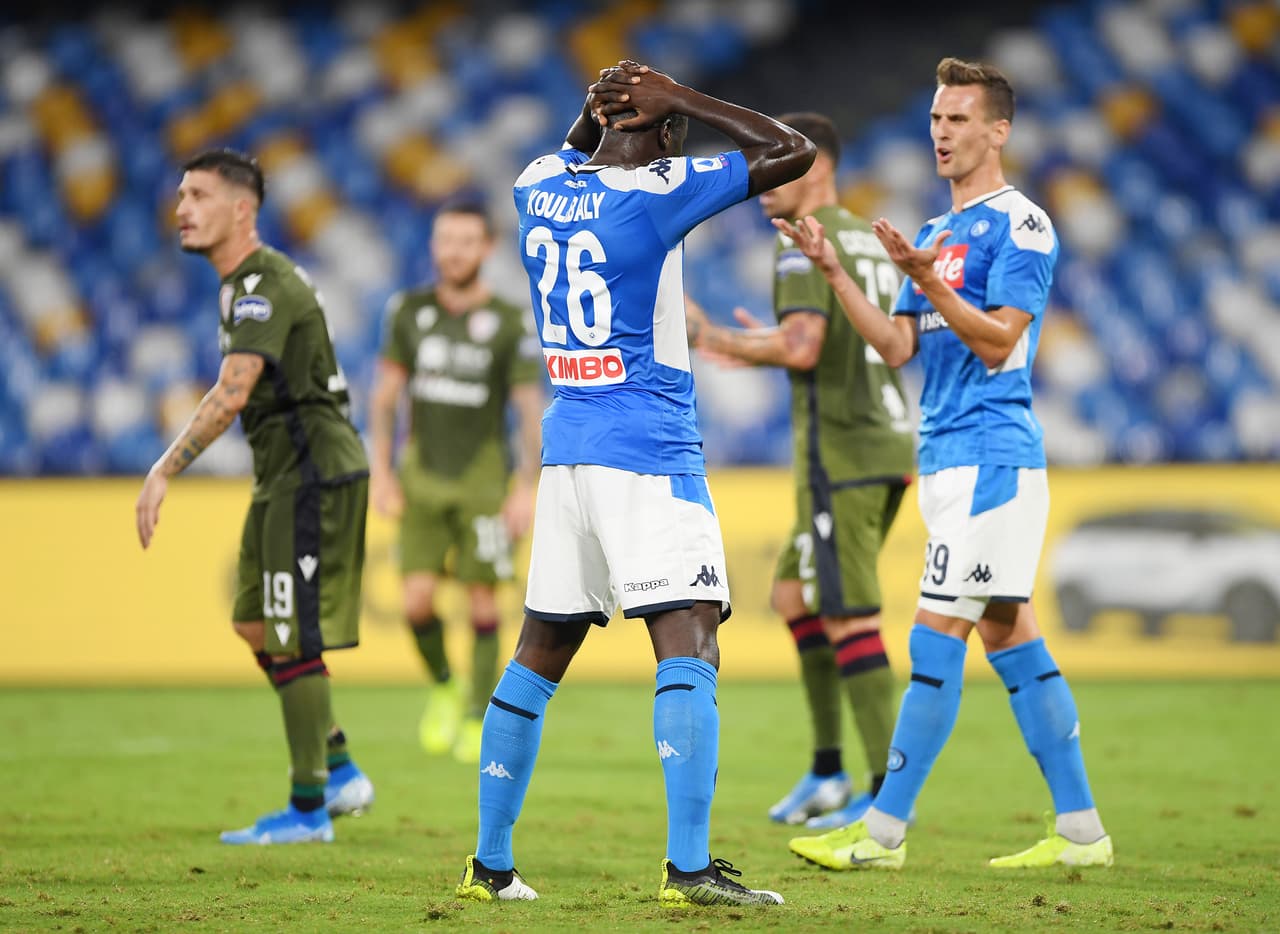 El gol cayó ya sin Hirving Lozano en la cancha y, un minuto después del tanto, Kalidou Koulibaly, que había entrado en el segundo tiempo, fue expulsado.