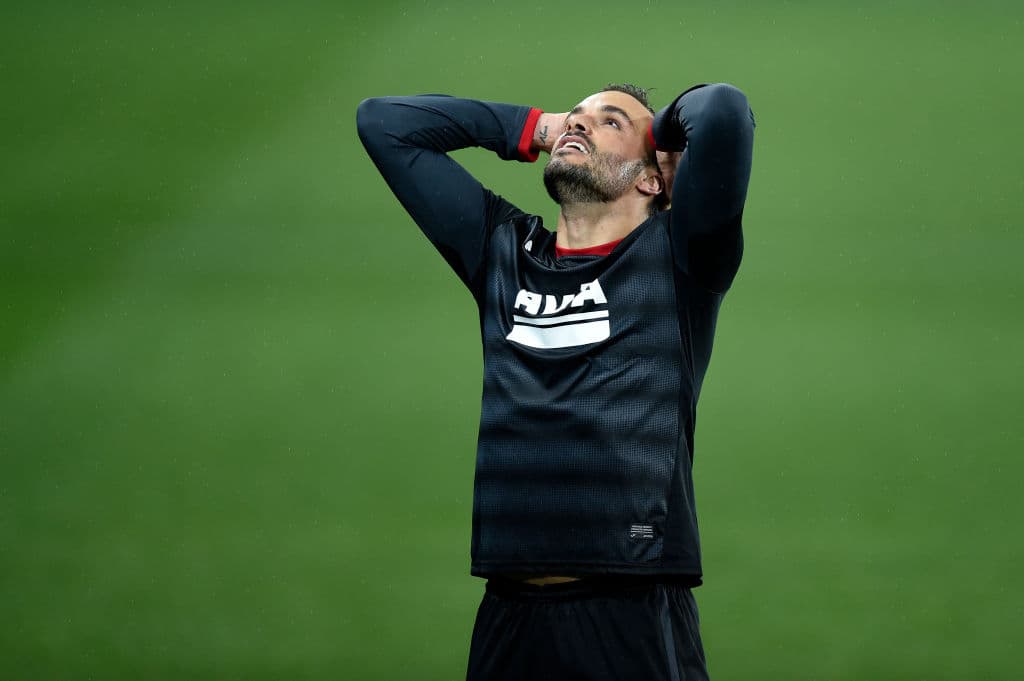 Eibar se acerca a la zona del descenso tras caer 2-1 ante el Alavés en el Mendizorroza.