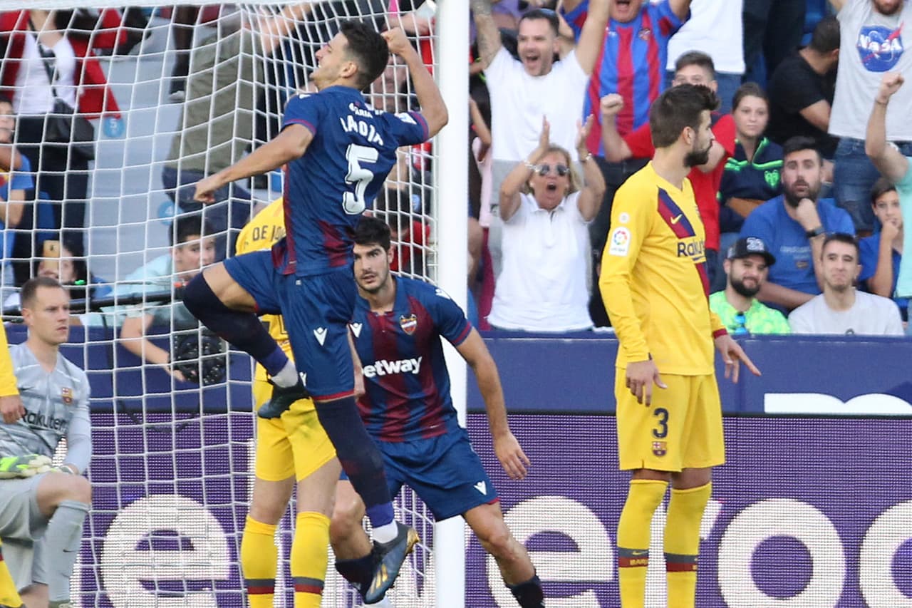 Messi (38’) cobró un penal y abrió el marcador. Gómez (61’), Mayoral (63’) y Radoja (68’) propinaron la goliza.