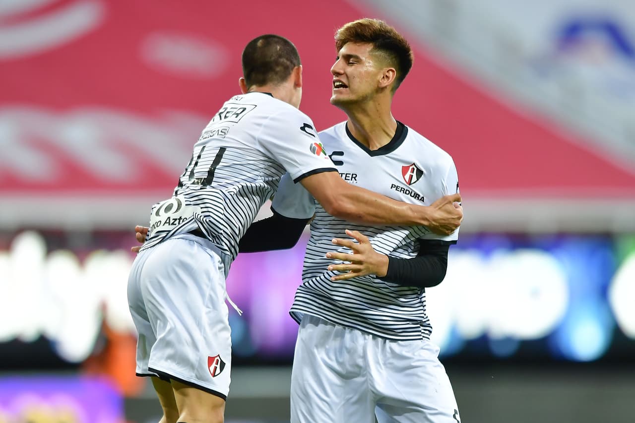 'Mago' Valdivia reporta este miércoles con Mazatlán FC